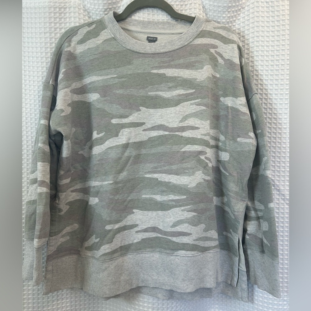 Aerie Camo Sweatshirt